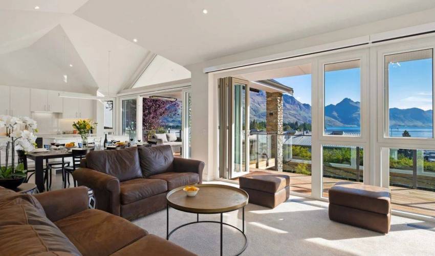 Villa 6265 in New Zealand Main Image